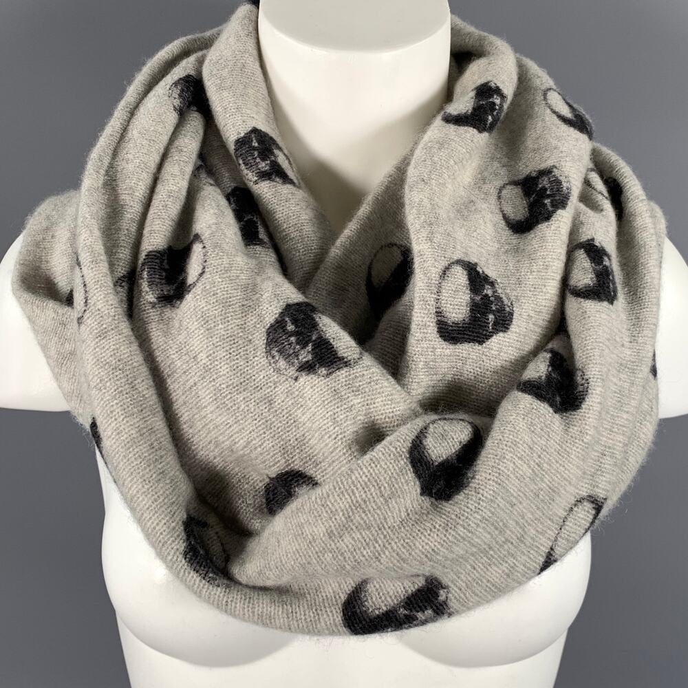 SKULL CASHMERE Grey Black Skull Cashmere Scarf